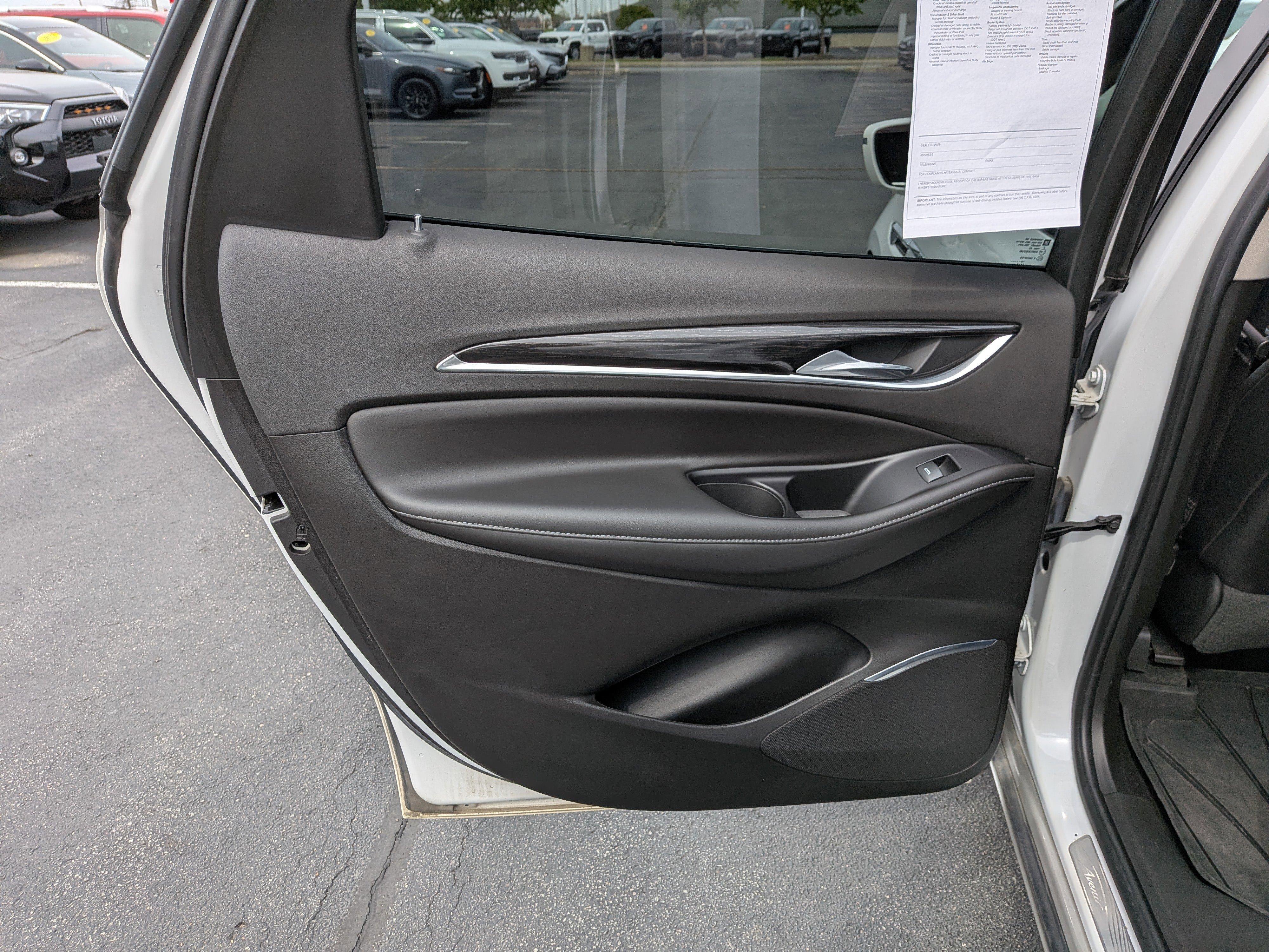 Used 2019 Buick Enclave Avenir w/ Avenir Technology Package AWD/4WD image 22
