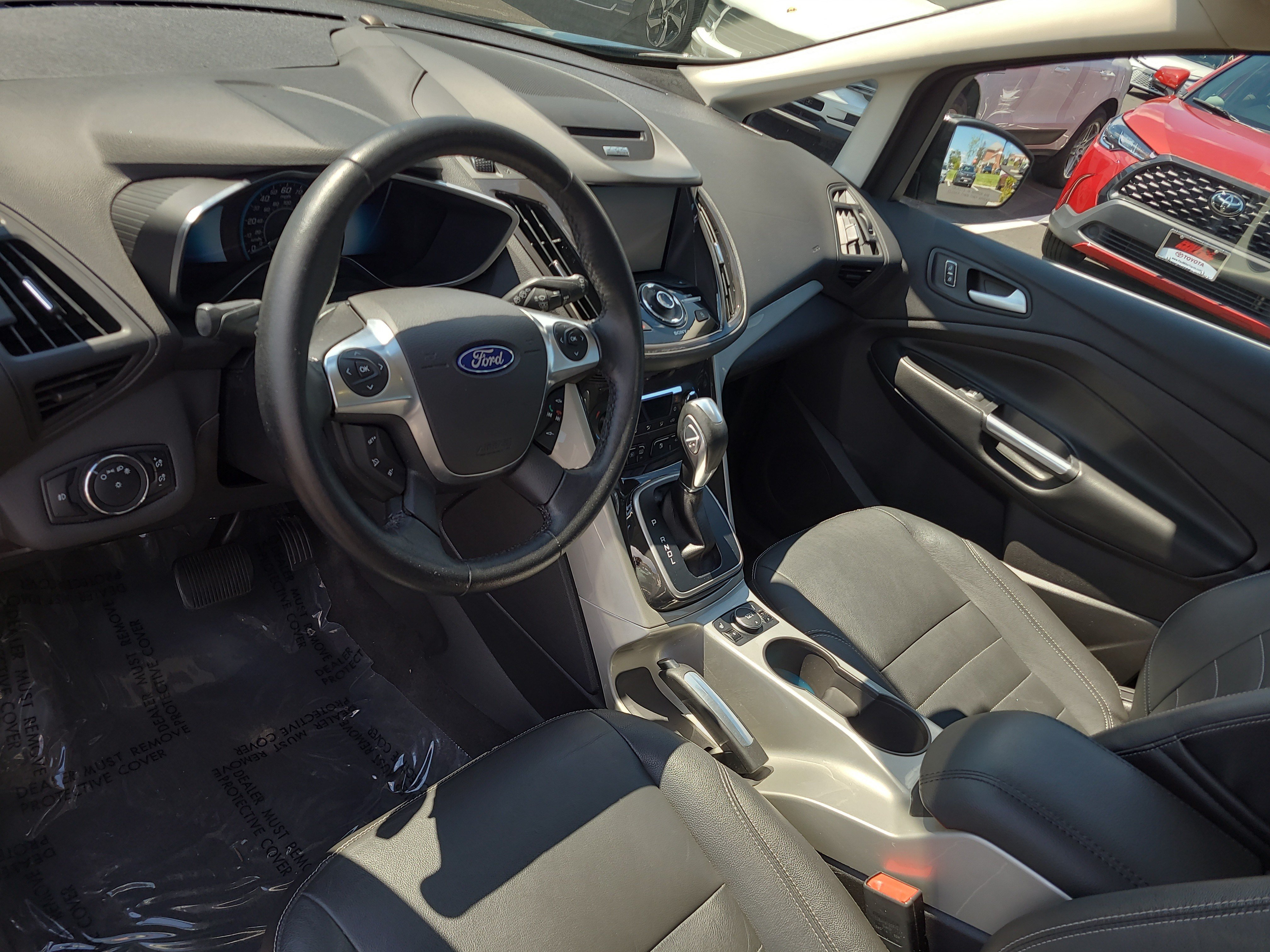 Used 2015 Ford C-MAX Energi SEL w/ Equipment Group 302A FWD image 15