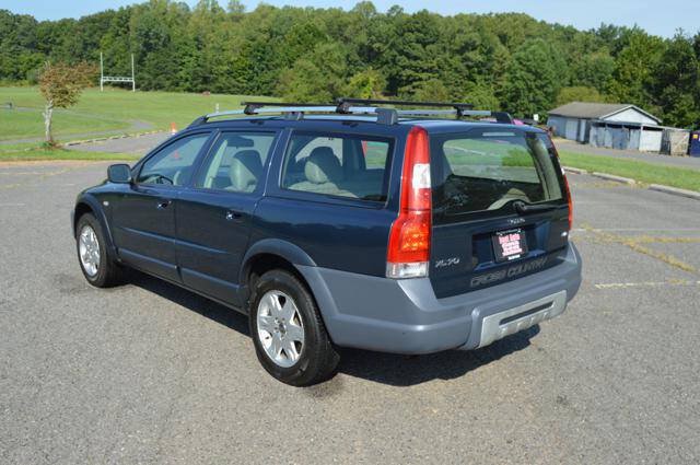Used 2005 Volvo XC70 AWD/4WD image 57