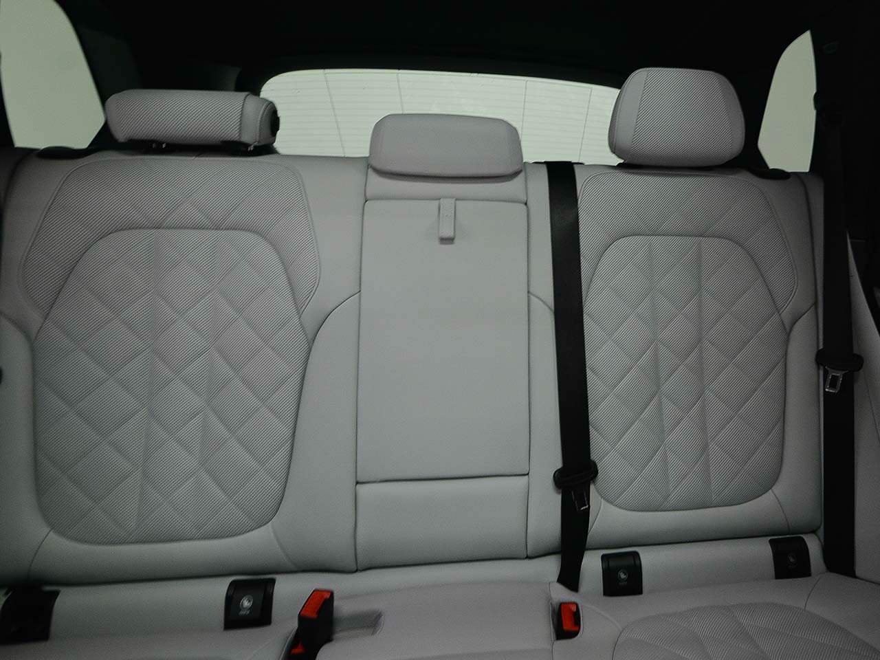 Used 2026 BMW X5 xDrive40i AWD/4WD image 9