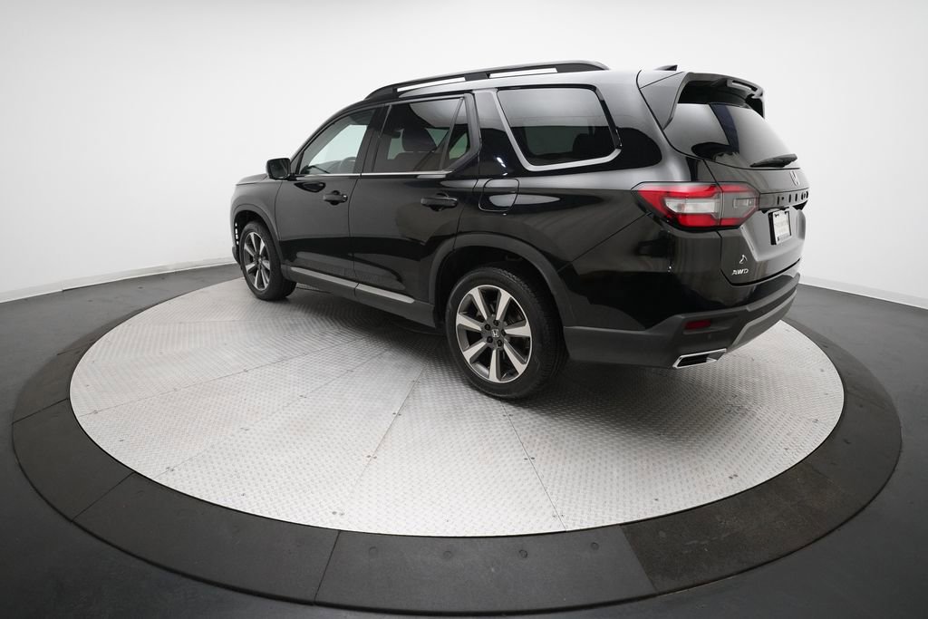 Certified 2024 Honda Pilot Elite image 35