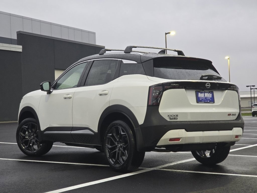 New 2026 Nissan Kicks SR w/ Cold Weather Package image 8