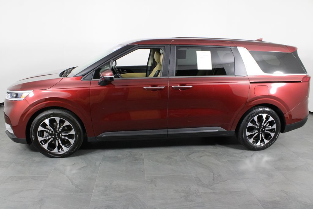 Used 2022 Kia Carnival EX FWD image 13