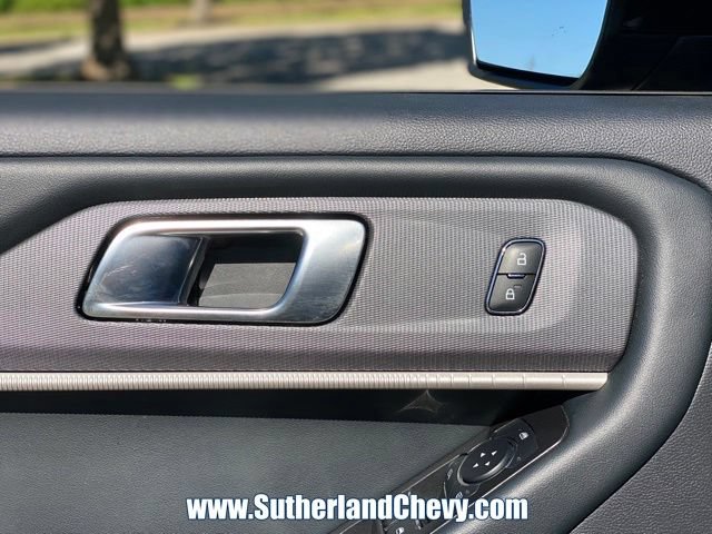 Used 2025 Ford Explorer ST-Line w/ ST-Line Street Pack AWD/4WD image 15