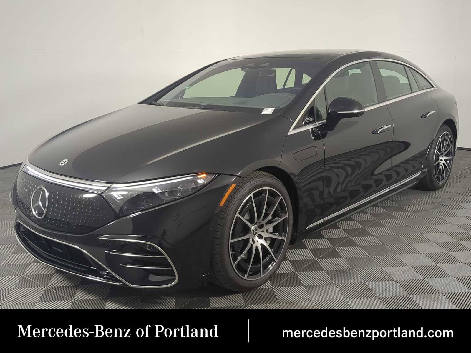 New 2025 Mercedes-Benz EQS 450+ 4MATIC Sedan