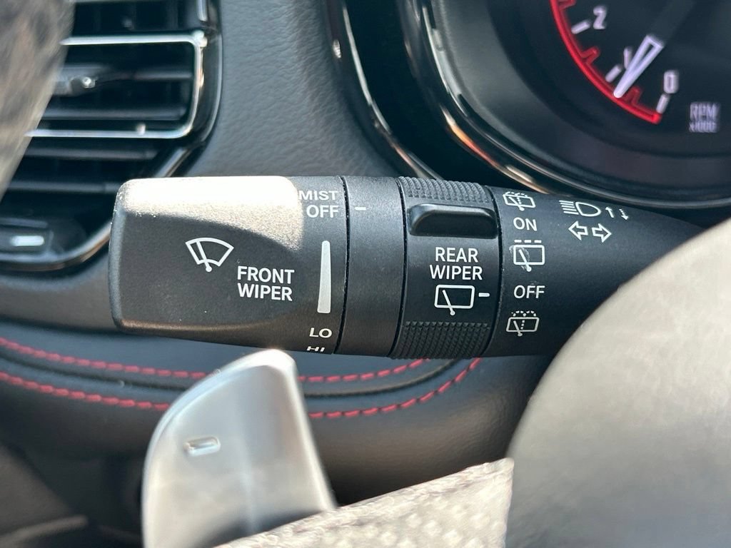 Used 2023 Dodge Durango R/T RWD image 29