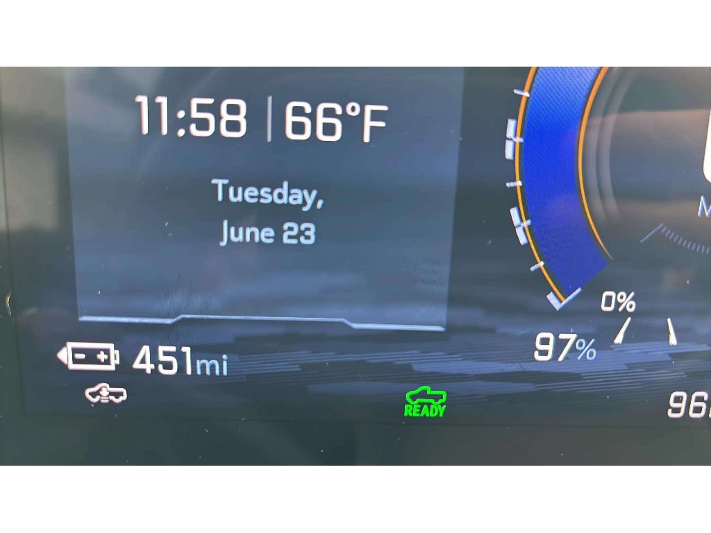 Used 2025 Chevrolet Silverado EV RST AWD/4WD image 23