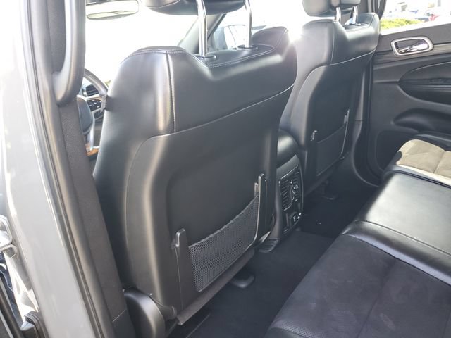 Used 2020 Jeep Grand Cherokee Altitude RWD image 24