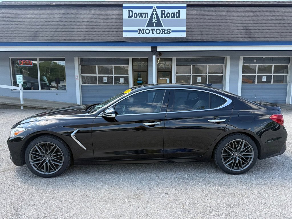 Used 2019 Genesis G70 2.0T Advanced w/ Prestige Package AWD/4WD image 2