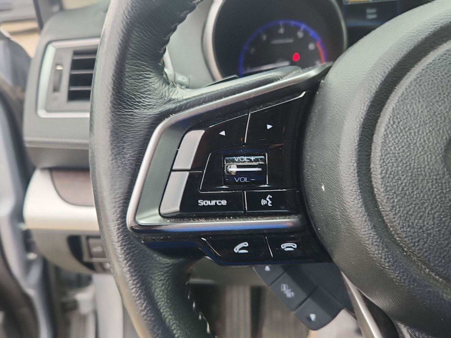 Used 2019 Subaru Outback 2.5i Limited AWD/4WD image 13