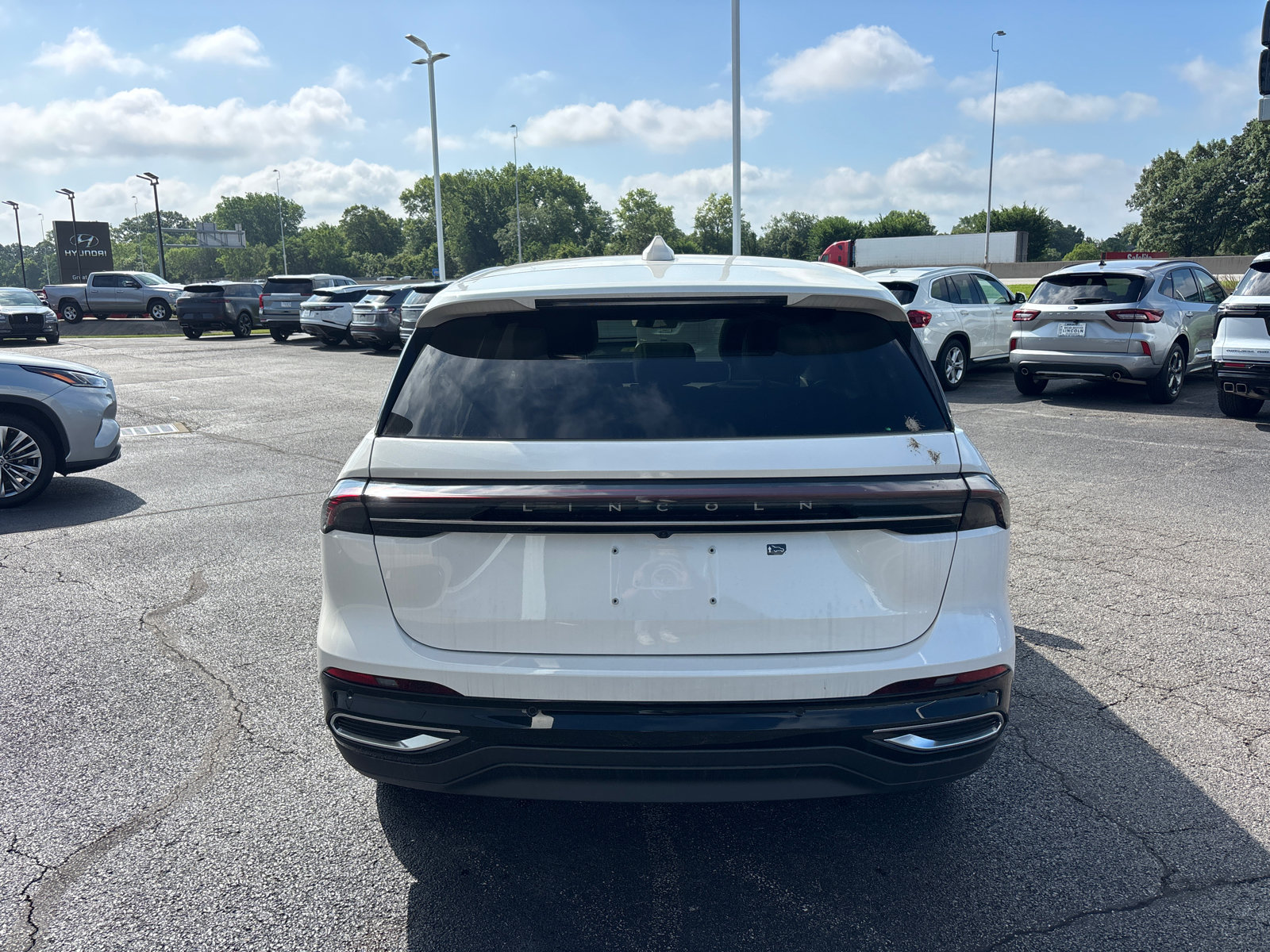 New 2026 Lincoln Nautilus Premier w/ Equipment Group 102A AWD/4WD image 6