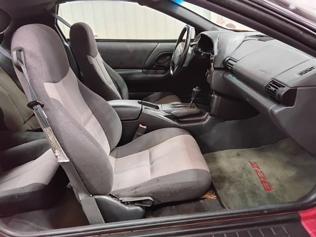 Used 1994 Chevrolet Camaro Z28 RWD image 14