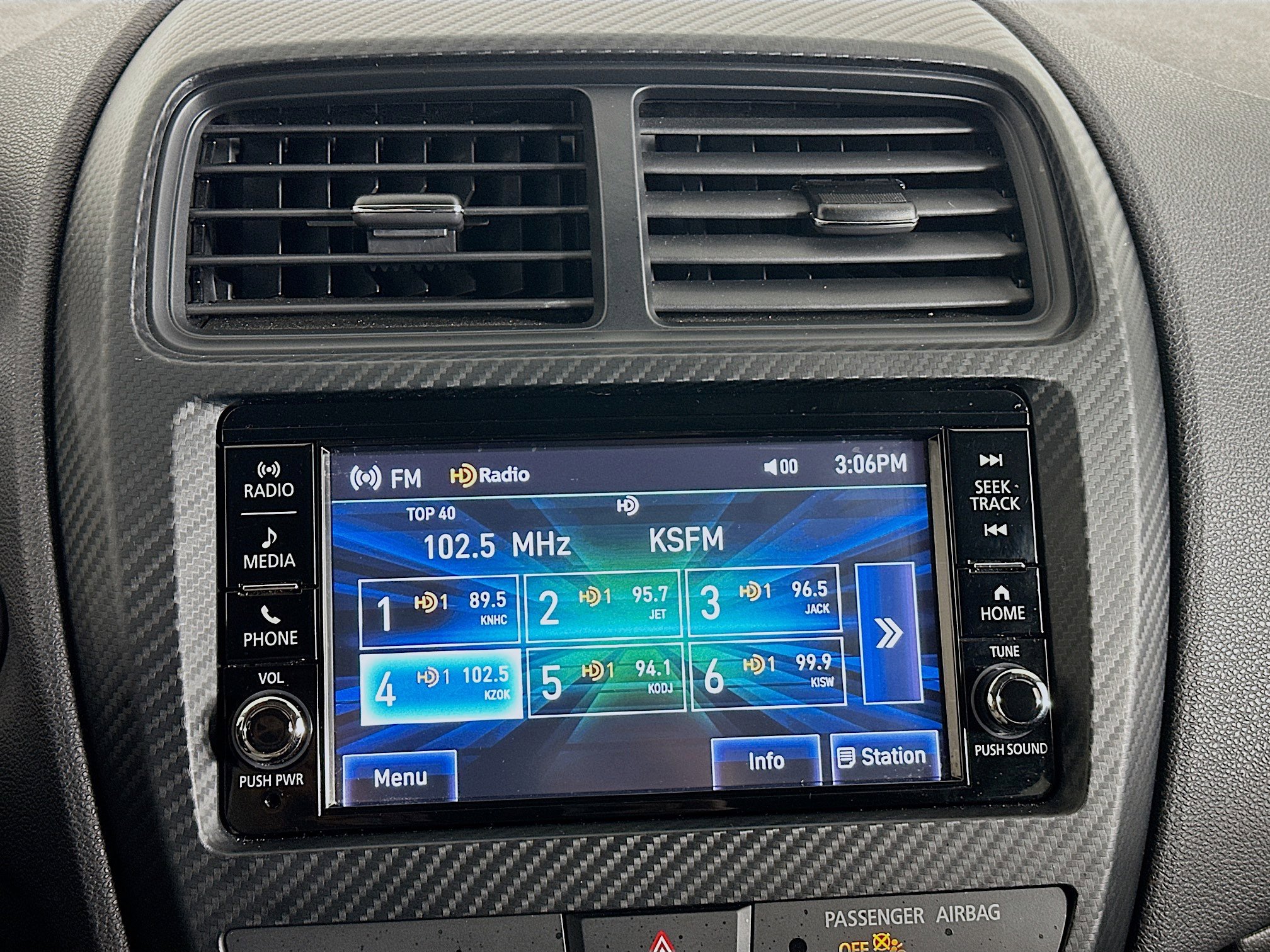 Used 2025 Mitsubishi Outlander Sport LE image 19