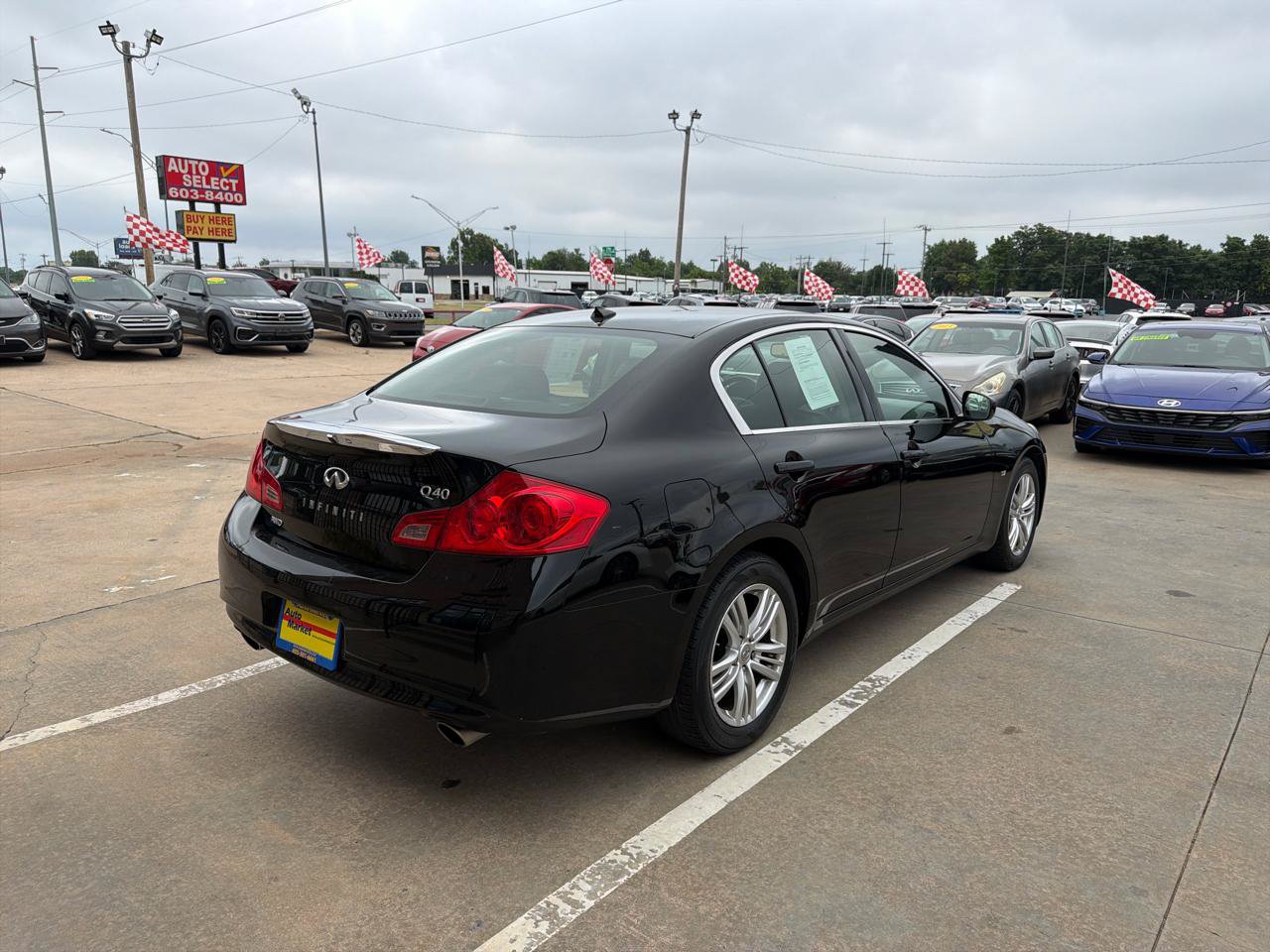 Used 2015 INFINITI Q40 AWD w/ Navigation Package image 5