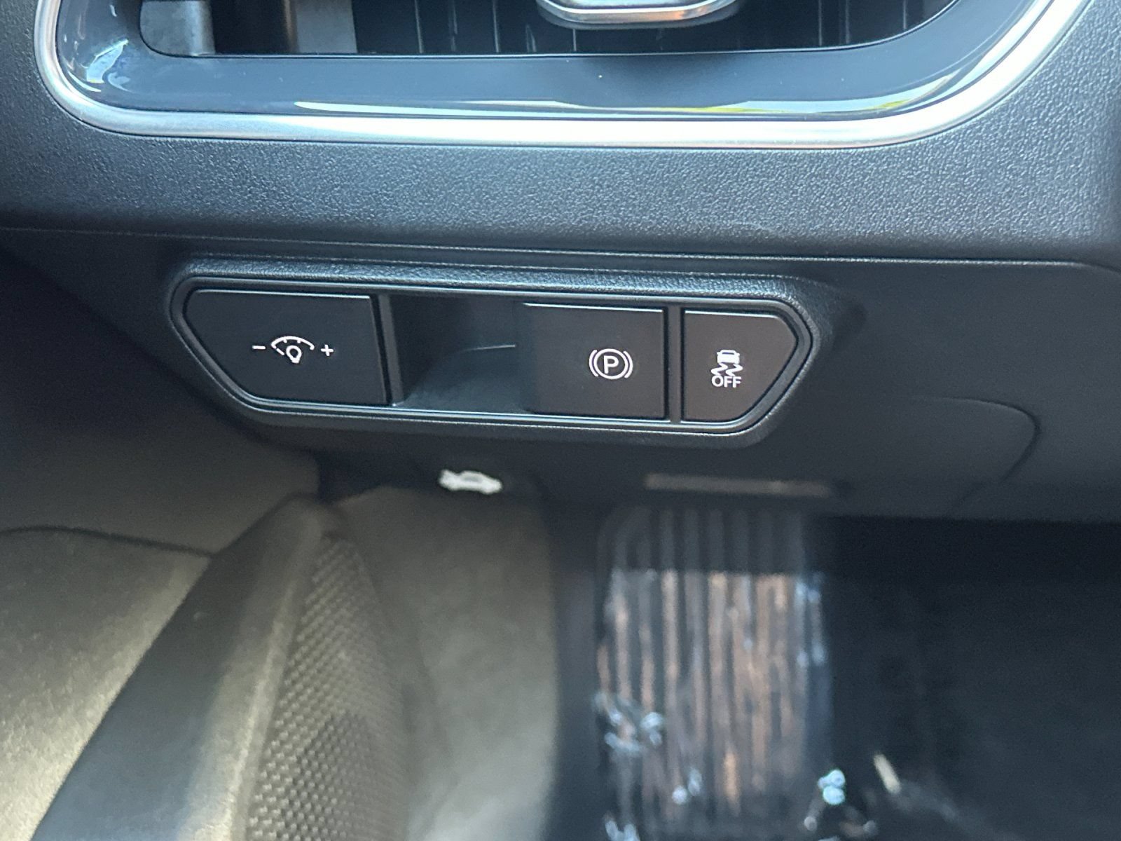 Used 2025 Kia K4 EX FWD image 25