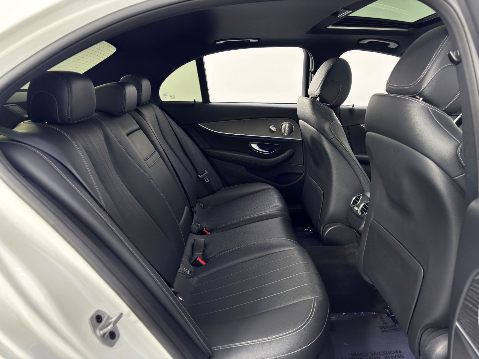 Used 2021 Mercedes-Benz E 350 Sedan w/ Premium Package image 39