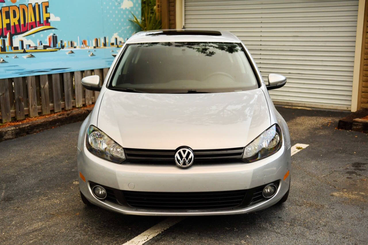 Used 2011 Volkswagen Golf TDI FWD image 3