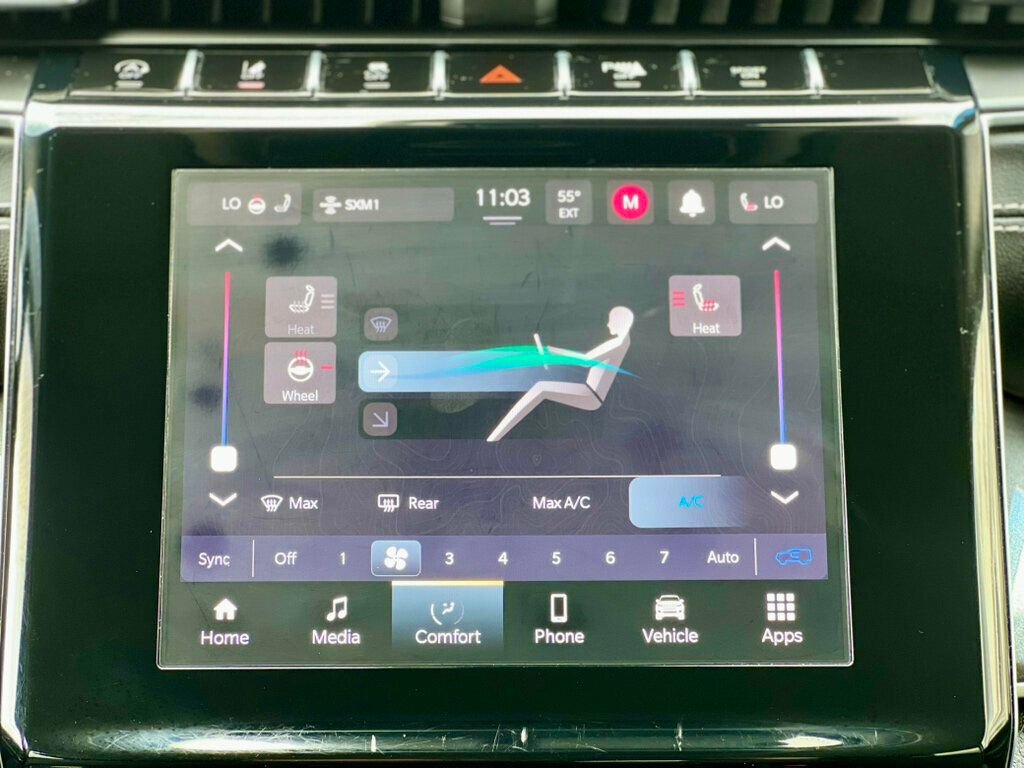 Used 2022 Jeep Grand Cherokee Laredo w/ Luxury Tech Group I AWD/4WD image 25