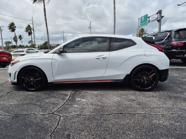 Used 2020 Hyundai Veloster N w/ Performance Package FWD image 8