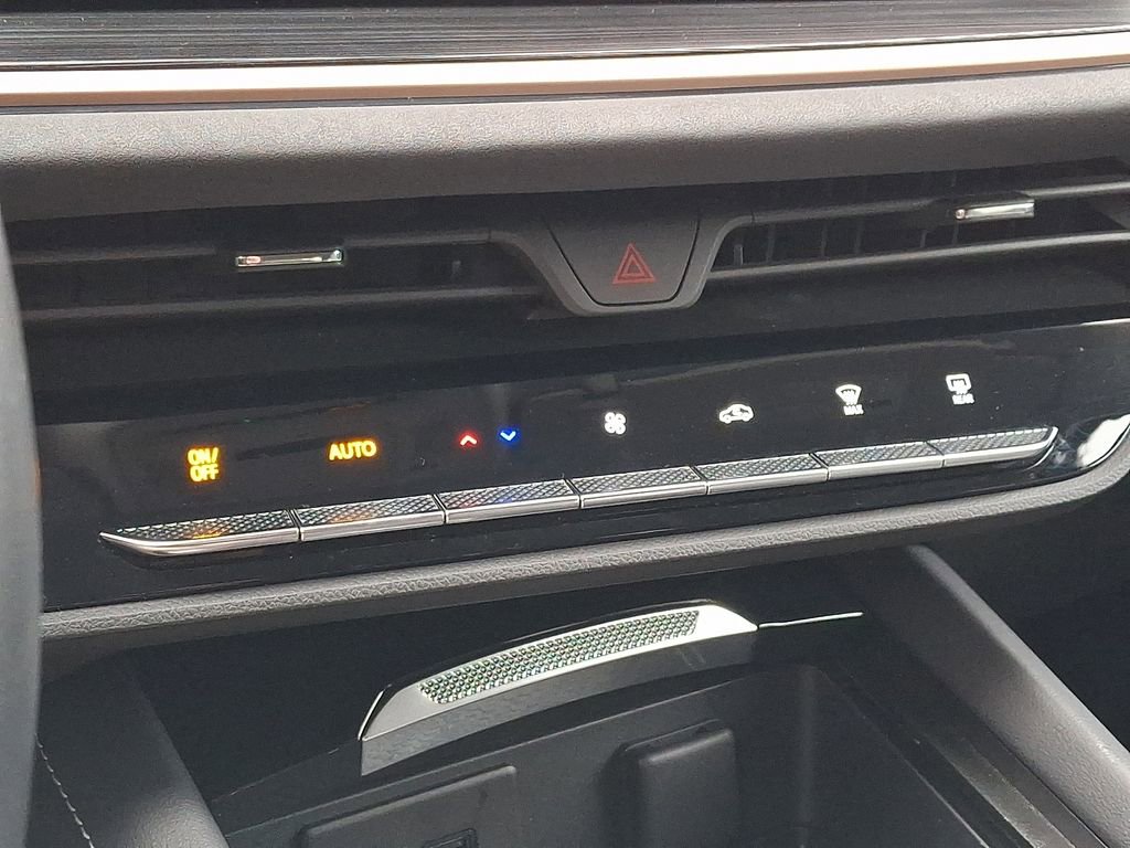 Certified 2025 Buick Envision Sport Touring image 16