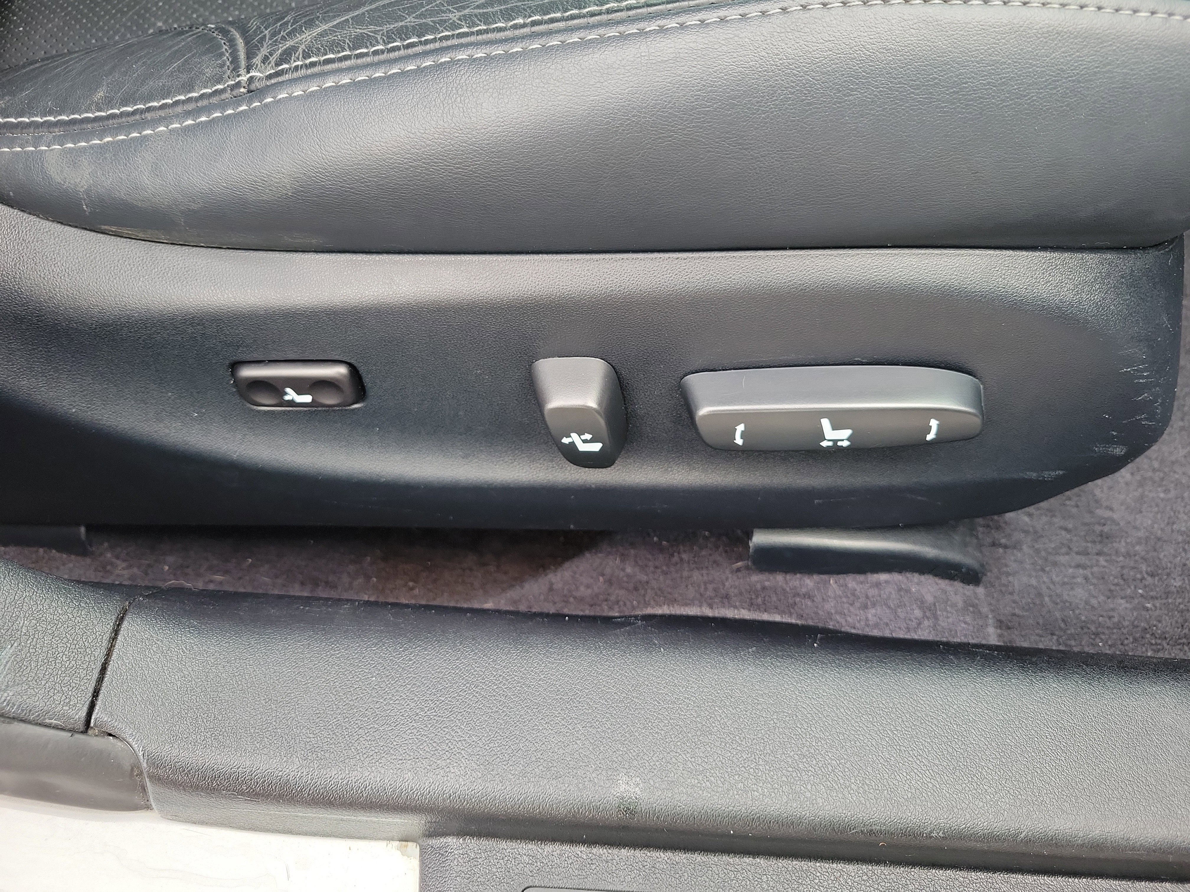 Used 2012 Lexus IS 250 w/ Premium Pkg Value Edition image 9