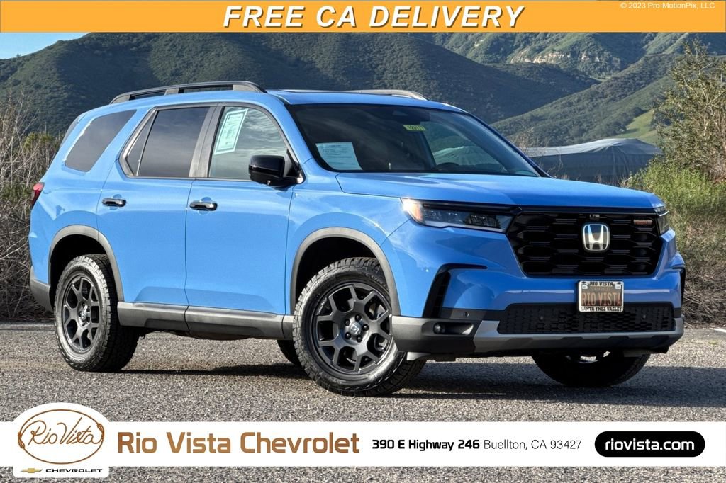 Used 2025 Honda Pilot TrailSport video 1