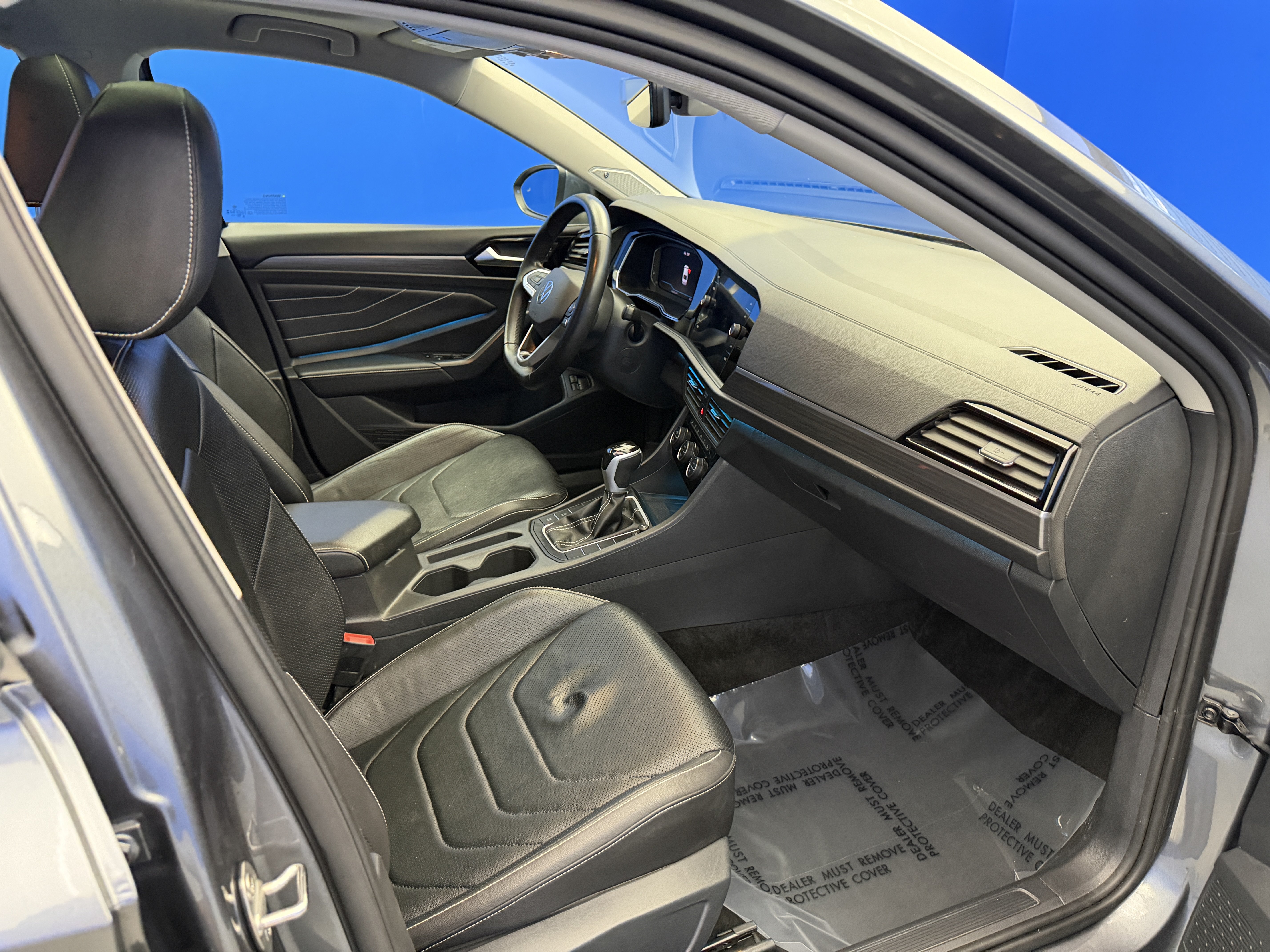 Used 2024 Volkswagen Jetta SEL FWD image 24