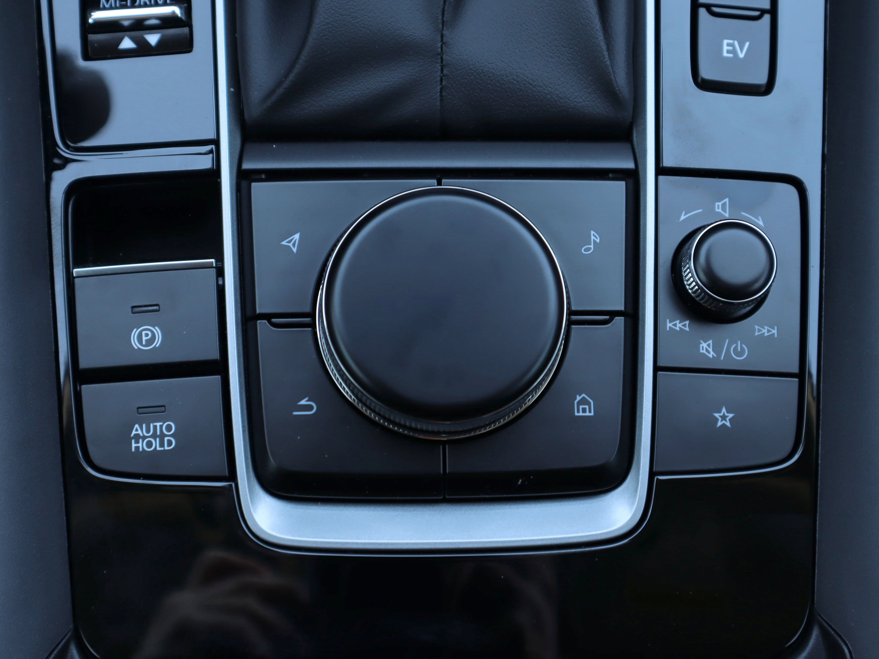 New 2026 MAZDA CX-50 AWD 2.5 Hybrid w/ Weather Package image 17