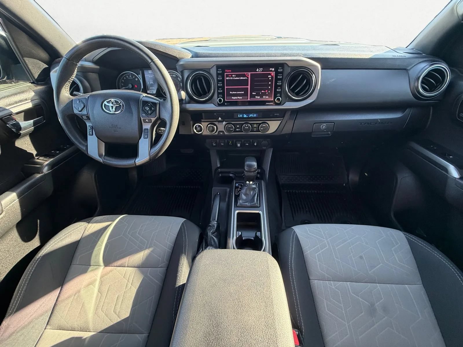 Used 2022 Toyota Tacoma TRD Sport w/ Technology Package AWD/4WD image 12