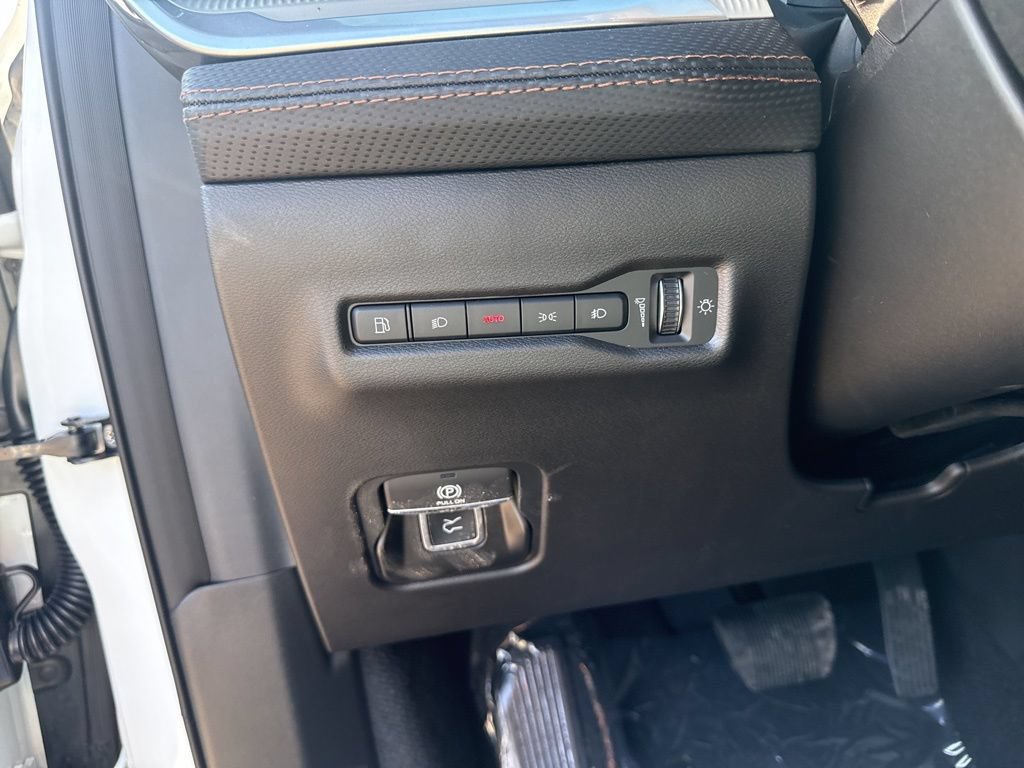 New 2026 Jeep Cherokee Limited AWD/4WD image 16