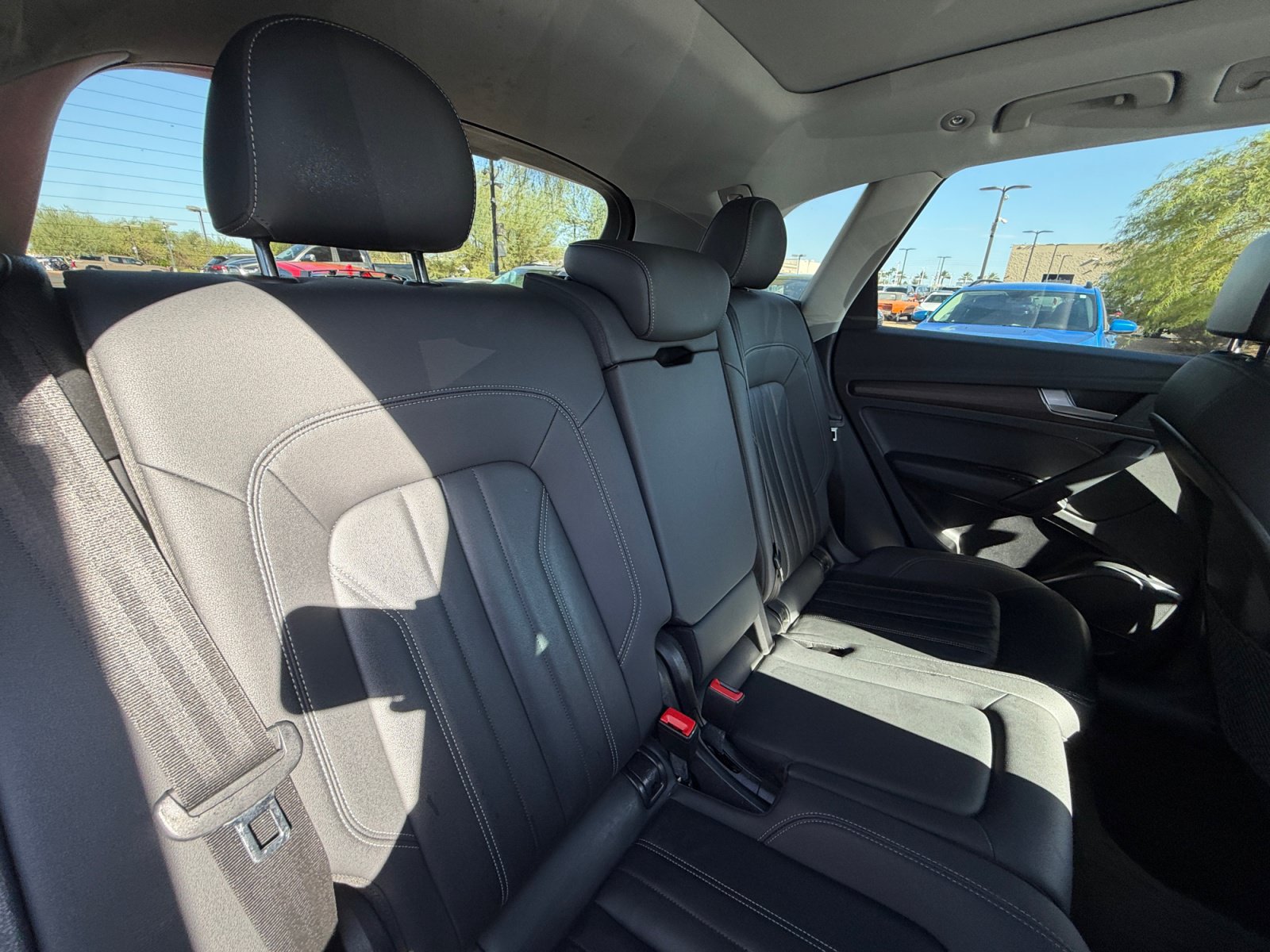 Used 2021 Audi Q5 2.0T Premium w/ Convenience Package AWD/4WD image 18