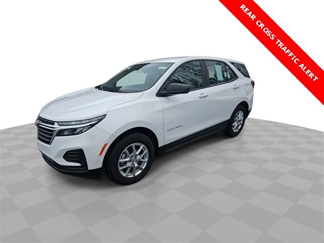 Certified 2024 Chevrolet Equinox LS w/ Driver Confidence II Package image 4