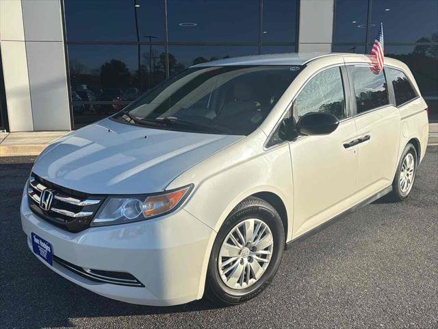 Used 2016 Honda Odyssey LX image 1