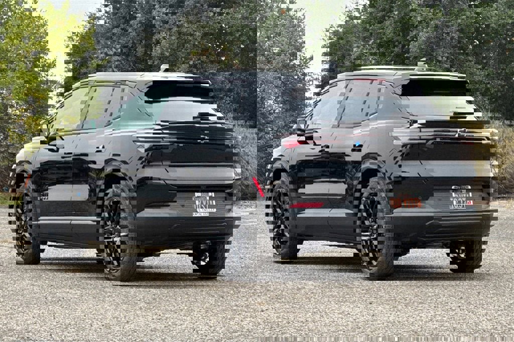 New 2026 Chevrolet Equinox EV LT w/ LPO, Blackout Package image 6