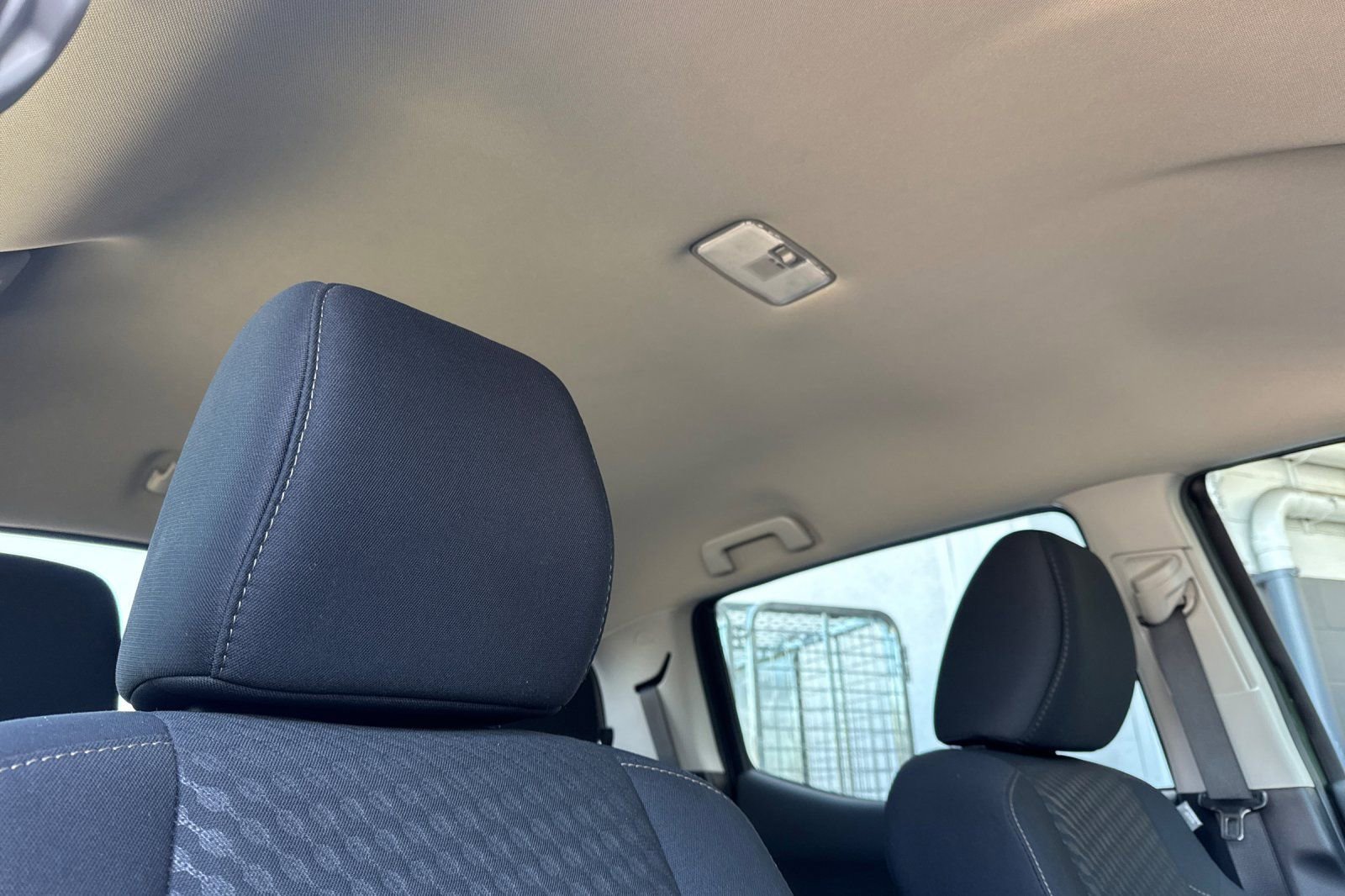 Used 2021 Toyota Tacoma SR5 w/ Trail Edition image 21