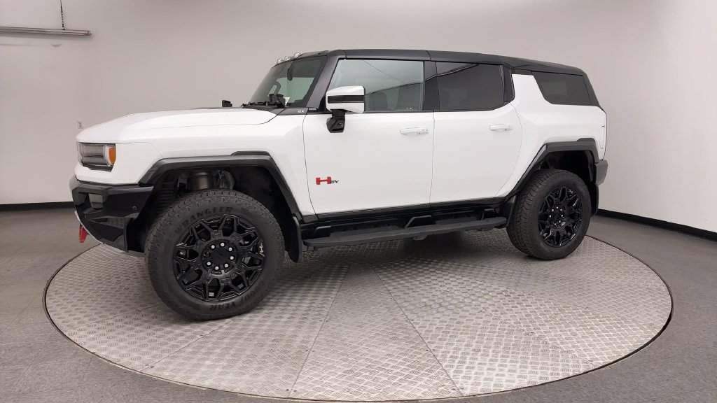 Used 2024 GMC Hummer EV 2X w/ LPO, Illumination Package AWD/4WD image 6