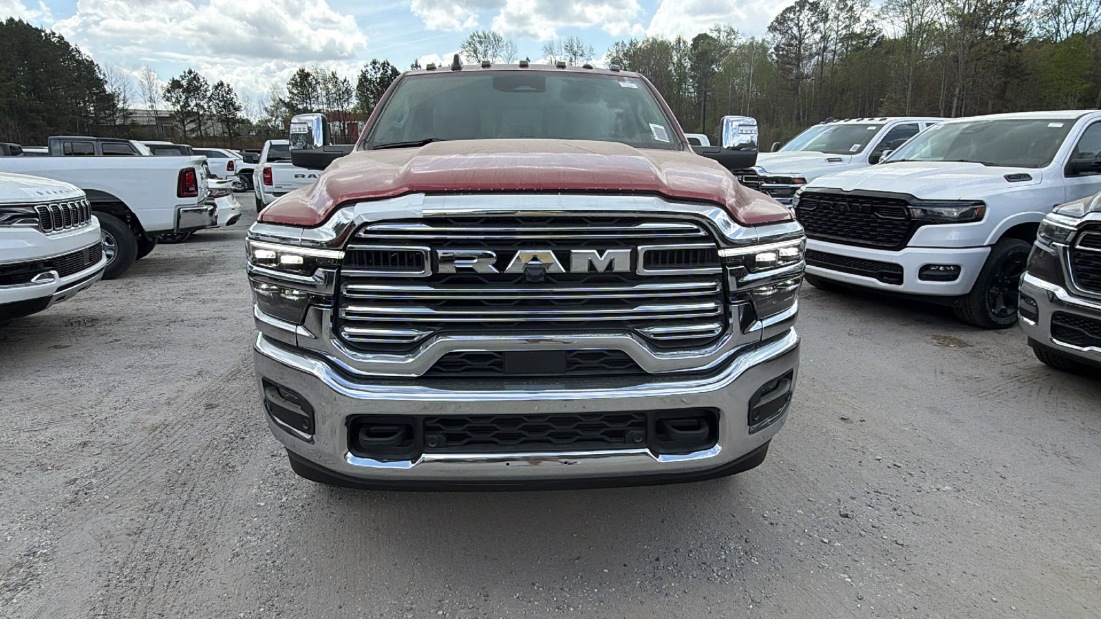 New 2026 RAM 2500 Laramie AWD/4WD image 3