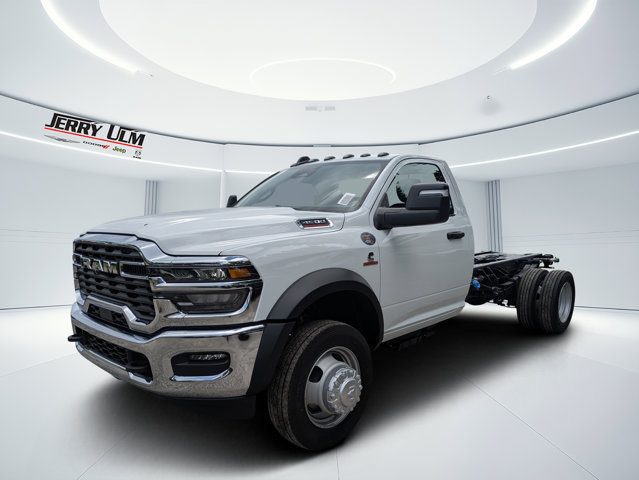 New 2026 RAM 4500 Tradesman w/ Chrome Appearance Group RWD image 7