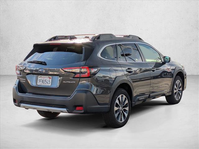 Used 2023 Subaru Outback Limited image 4