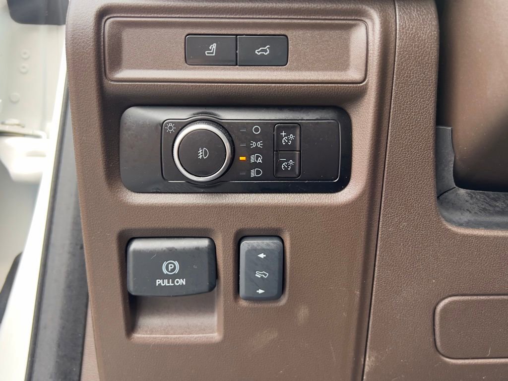 Used 2023 Ford Expedition King Ranch RWD image 23