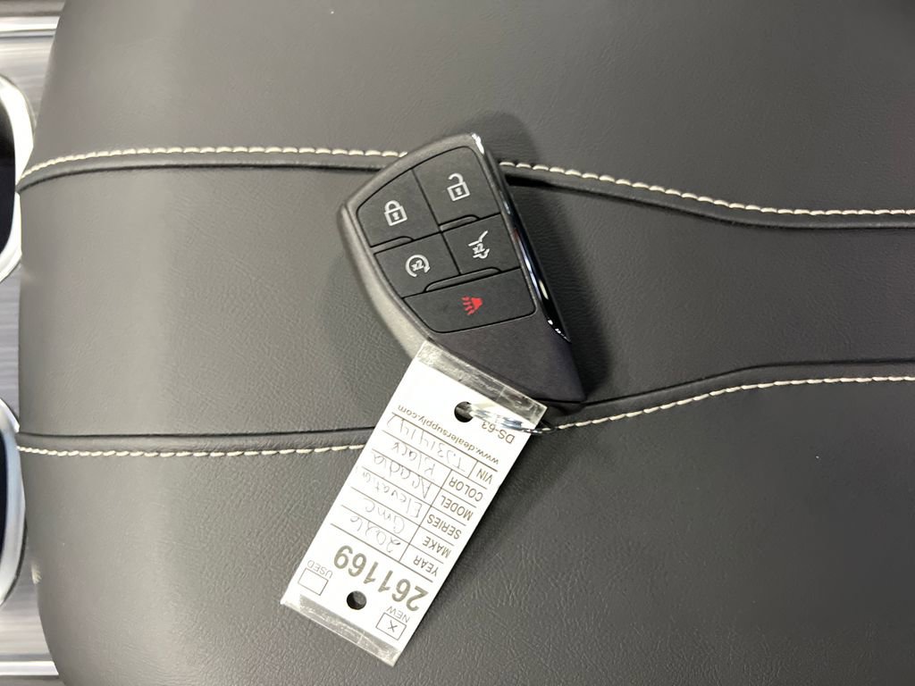 New 2026 GMC Acadia Elevation image 29