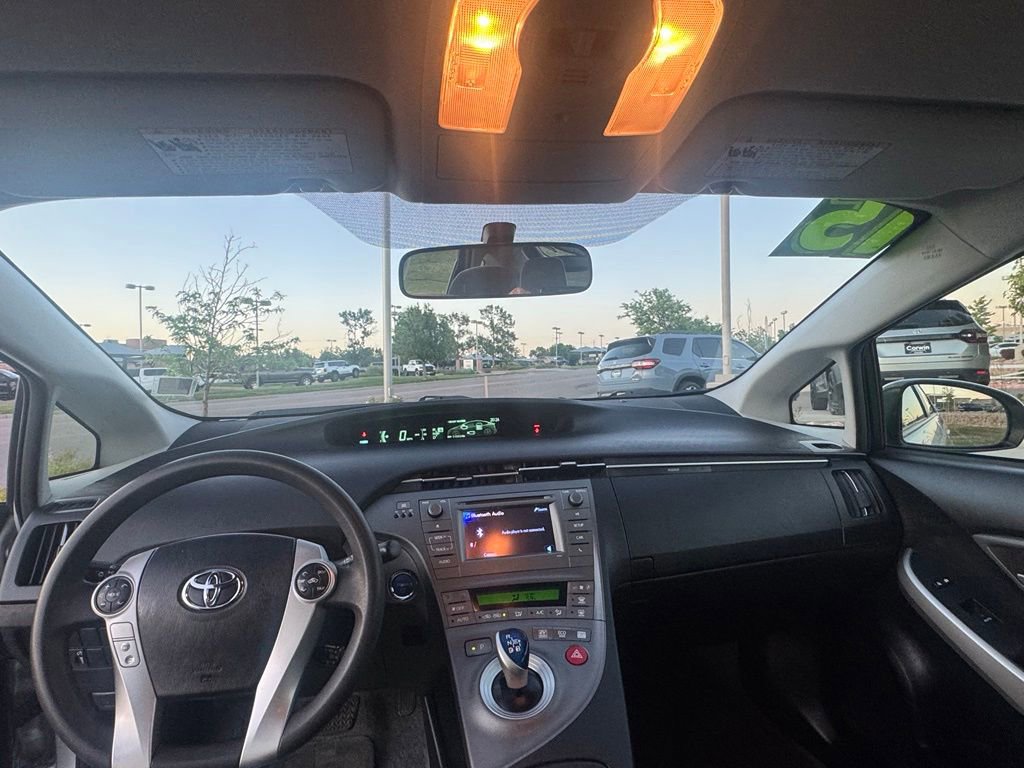 Used 2015 Toyota Prius Two FWD image 12
