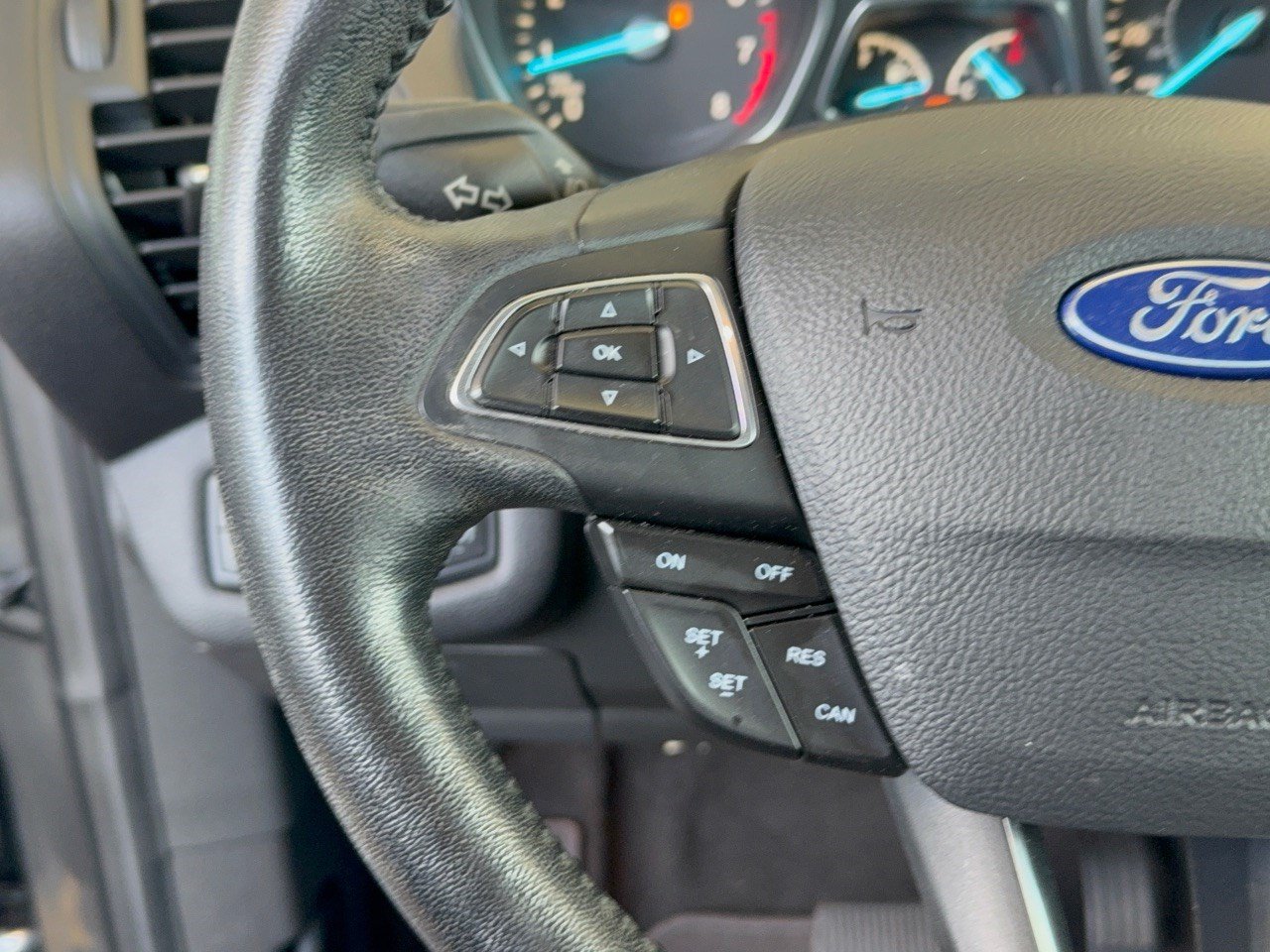 Certified 2019 Ford Escape SEL AWD/4WD image 18