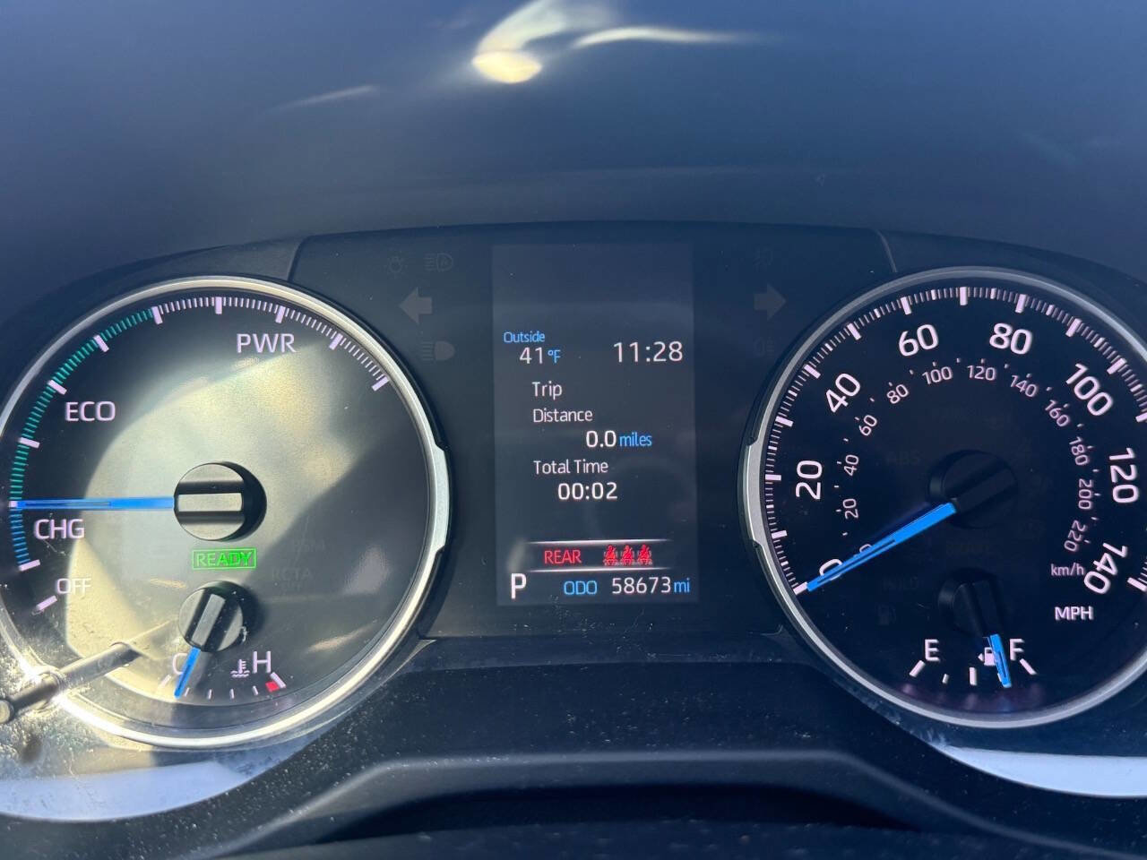 Used 2021 Toyota RAV4 LE image 19