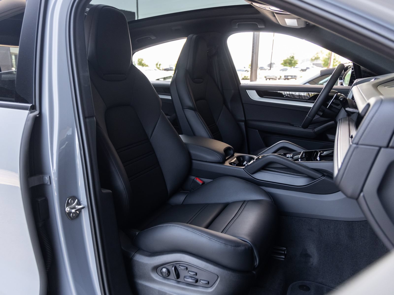 New 2026 Porsche Cayenne S AWD/4WD image 42