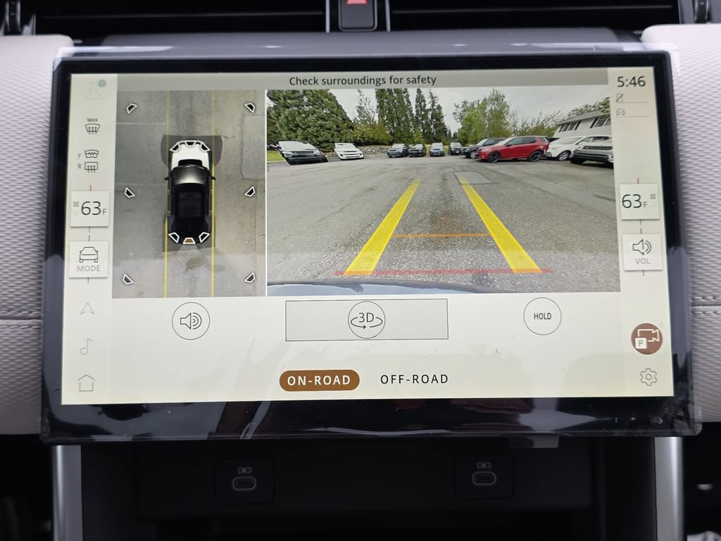 New 2026 Land Rover Discovery Sport Landmark AWD/4WD image 23