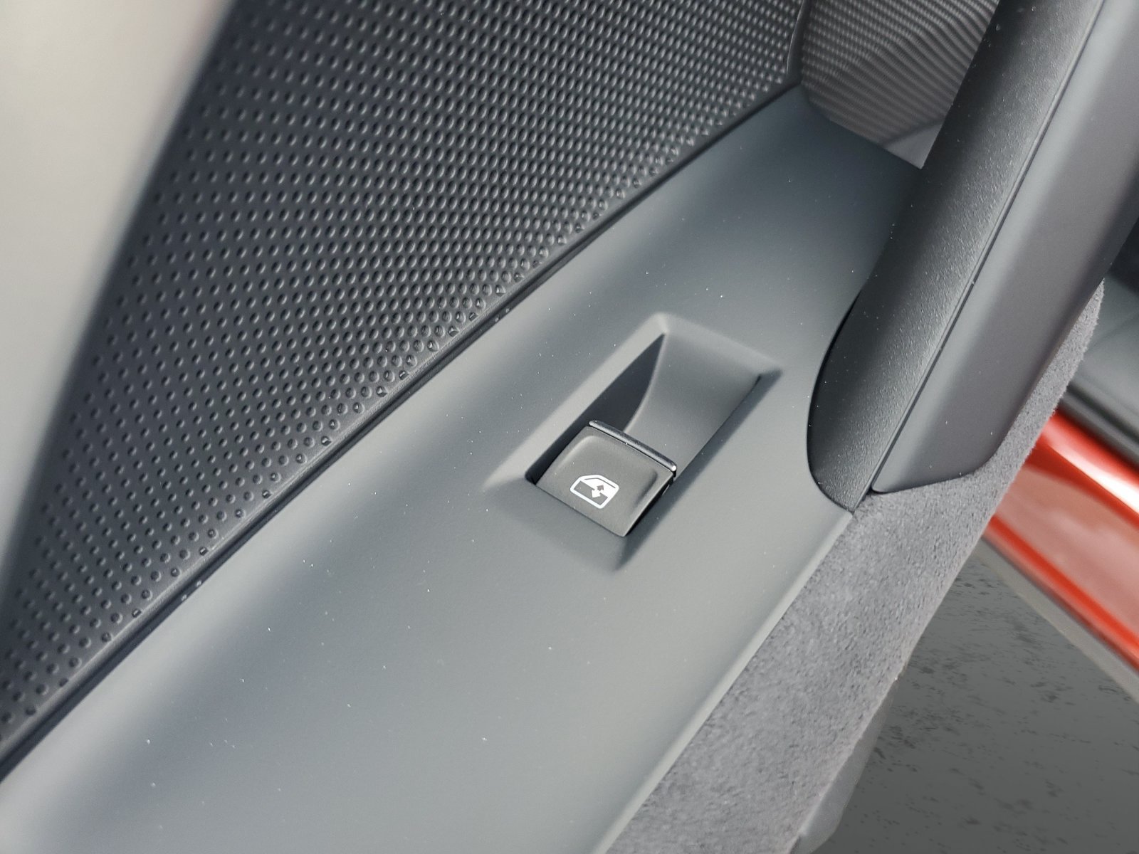 New 2026 Audi SQ5 Prestige AWD/4WD image 17