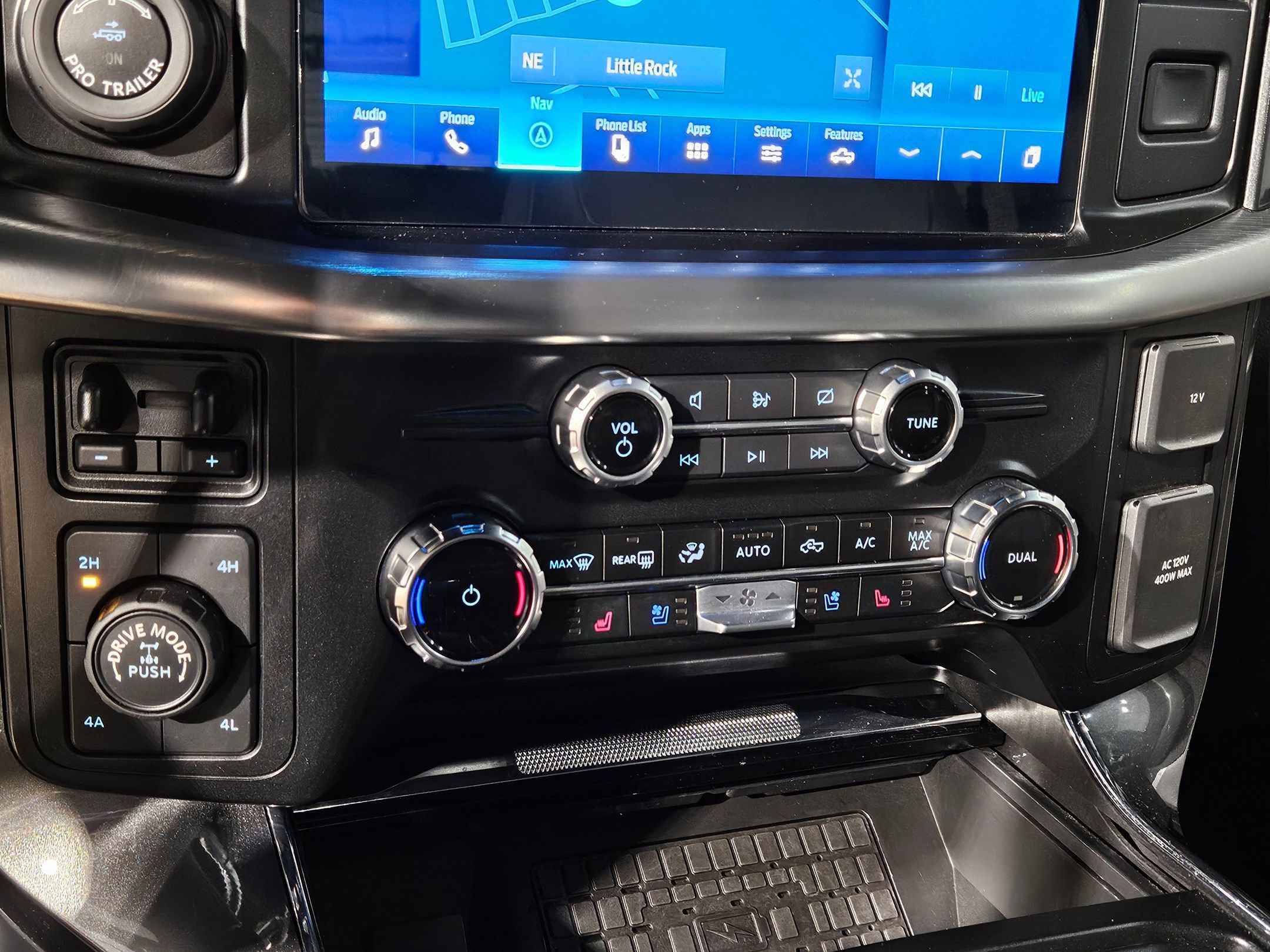 Used 2023 Ford F150 Lariat w/ Equipment Group 502A High image 32