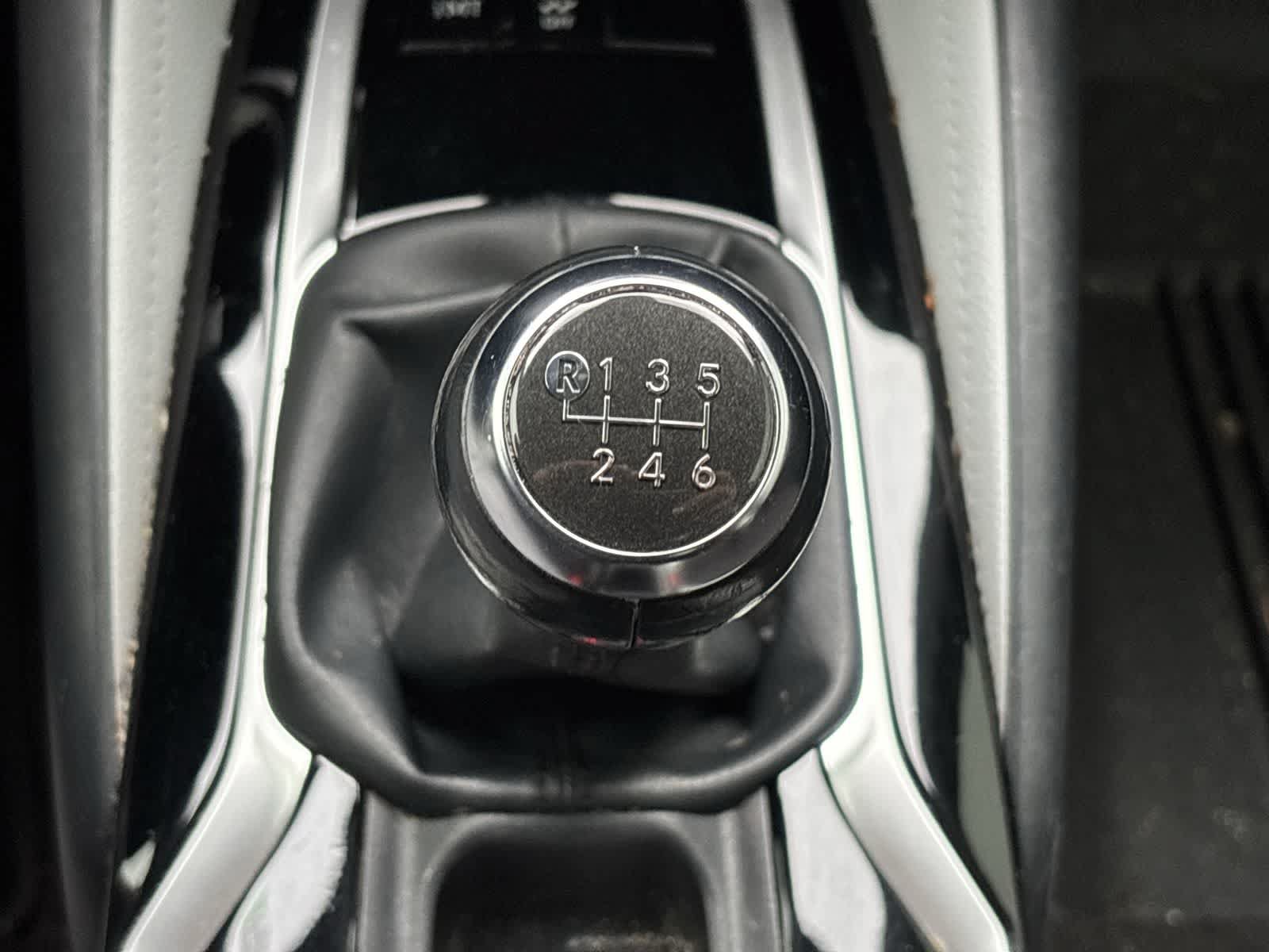 Used 2020 Toyota Corolla XSE FWD image 19