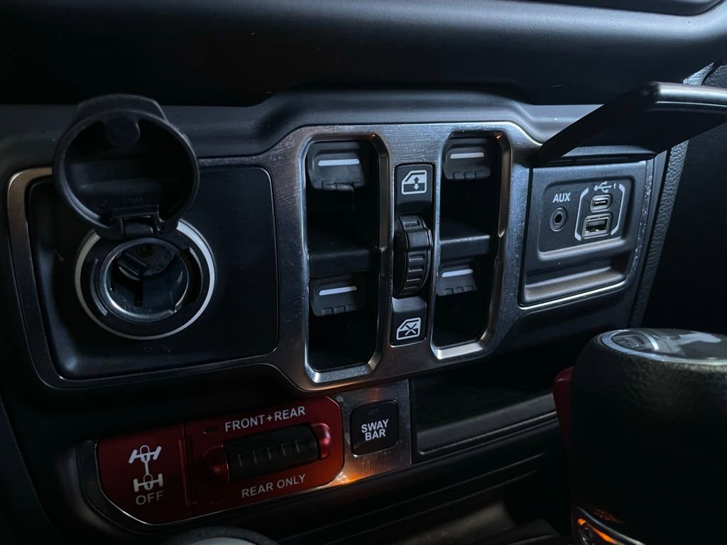 Used 2022 Jeep Wrangler Unlimited Rubicon 4xe w/ Safety Group image 38